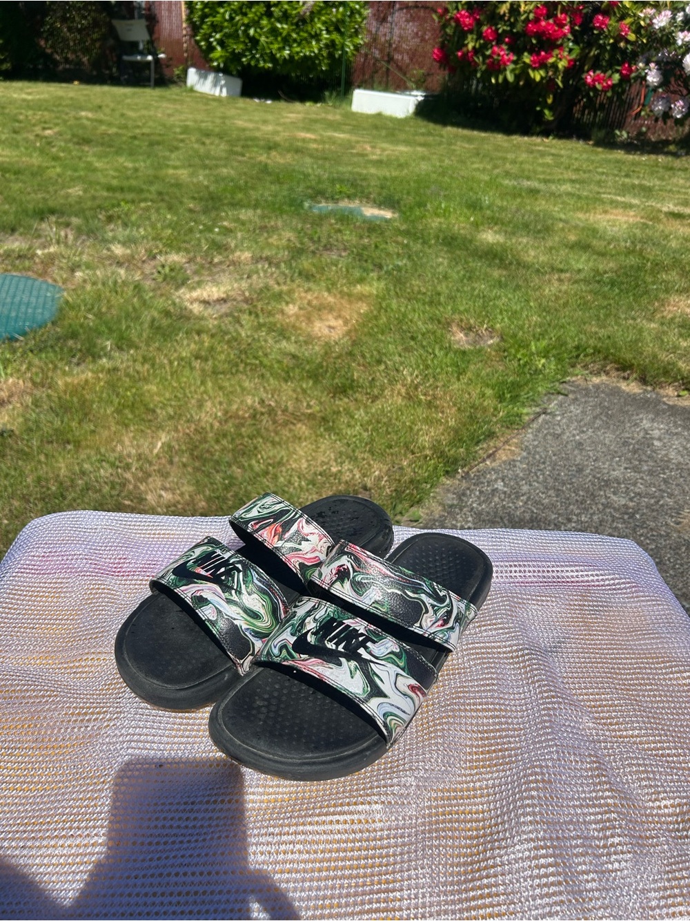 Nike Benassi Duo Ultra Slide Open Footwear Womens Multi Color Sandals Sz 10